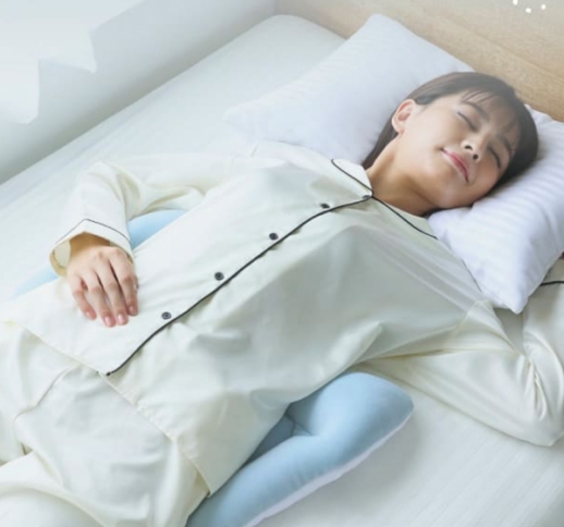 快眠腰枕  快眠グッズ